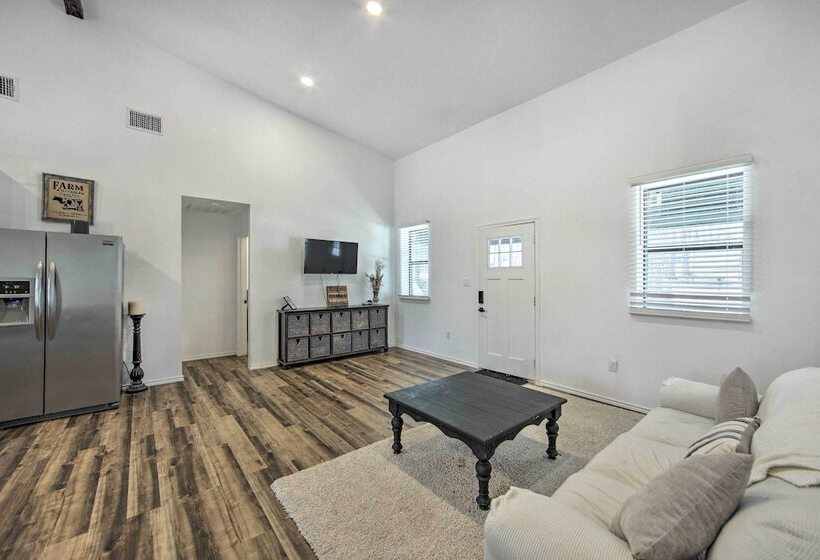 Rural Gilmer House W/ Covered Patio!