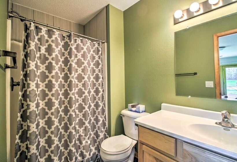 Rural  Harry S House  W/ Fire Pit On 20 Acres