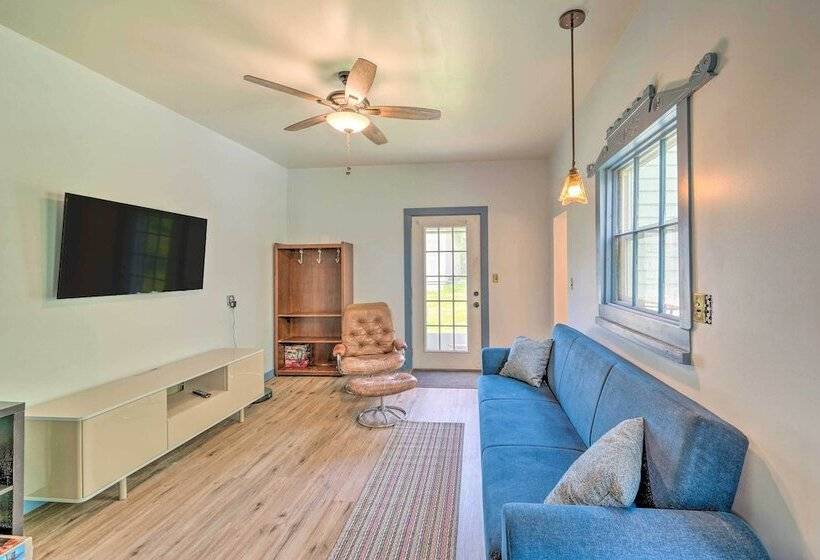 Rustic & Historic Guildhall Farmhouse W/ Fire Pit!