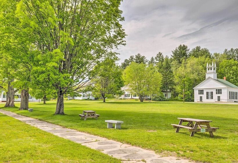 Rustic & Historic Guildhall Farmhouse W/ Fire Pit!