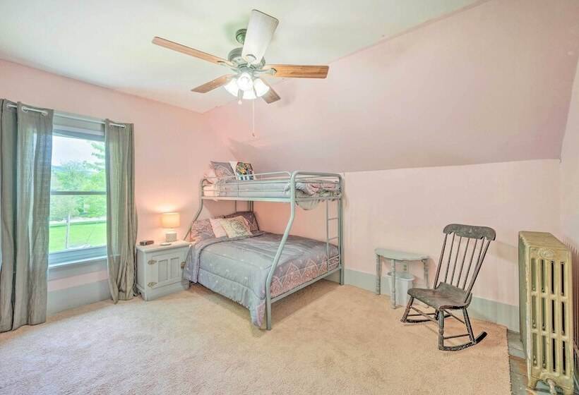 Rustic & Historic Guildhall Farmhouse W/ Fire Pit!