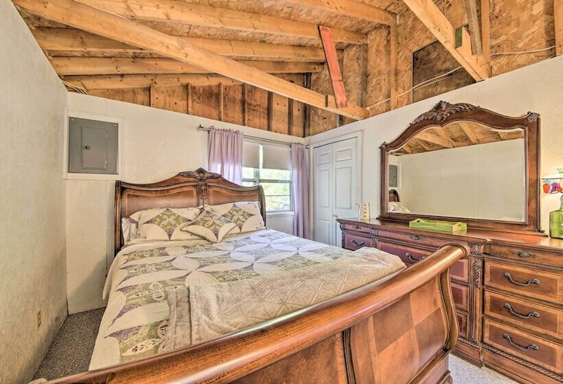 Rustic Retreat Across From Lake; Family Friendly!