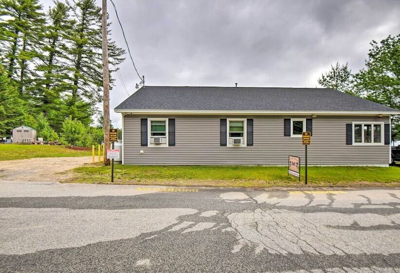 Scenic Little Ossipee Lake Retreat W/ Grill!