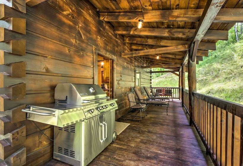 Scenic Trade Cabin W/ Deck Near Boone & App State!