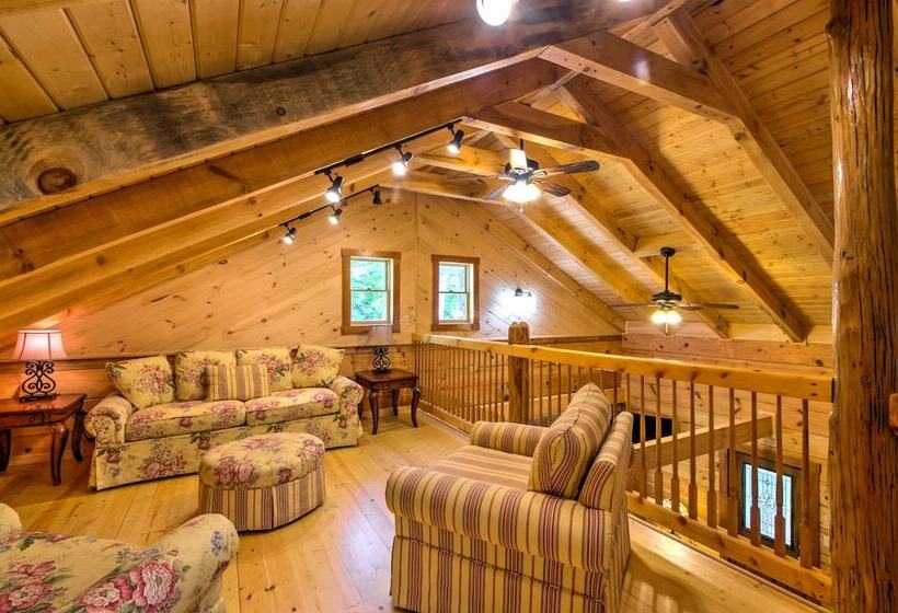 Scenic Trade Cabin W/ Deck Near Boone & App State!