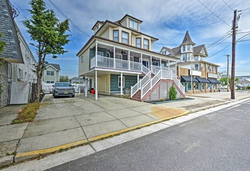 Seaside Wildwood Haven: Walk To Boardwalk/beach!