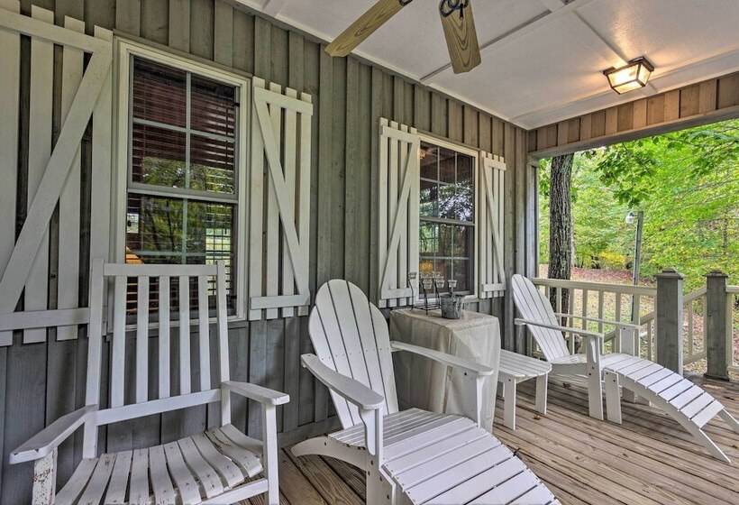 Secluded Cabin Between Boone & Blowing Rock!