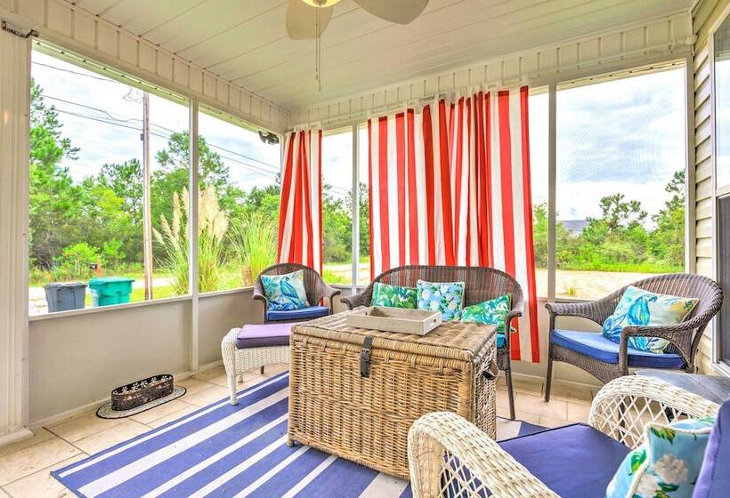 Secluded  La Mer Cottage  < 1 Mi To Beach!