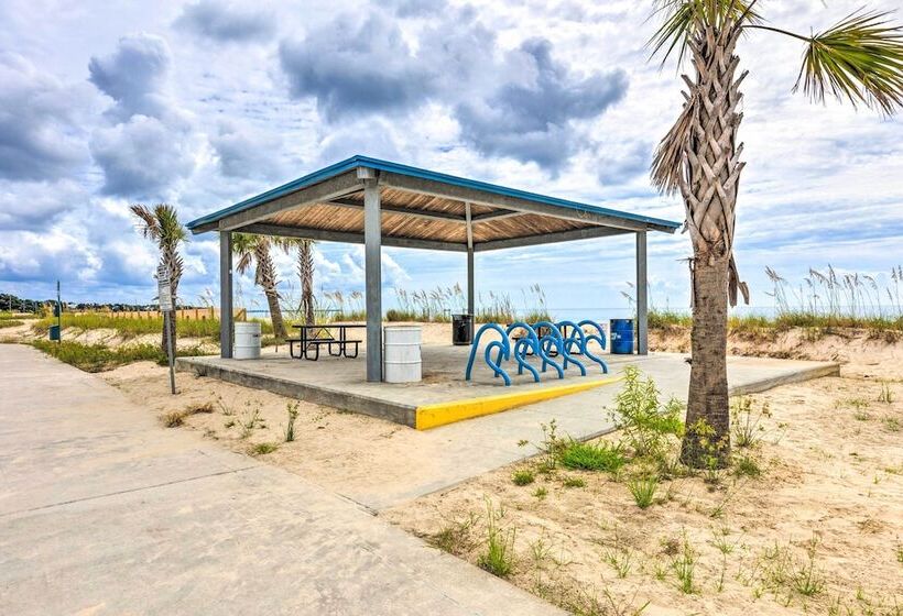 Secluded  La Mer Cottage  < 1 Mi To Beach!