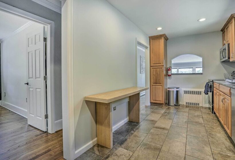 Serene Hopatcong Cottage W/ 50 Foot Dock!