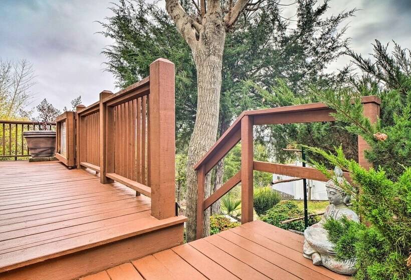 Sevierville Home: Lookout Deck, 10 Mi To Dollywood