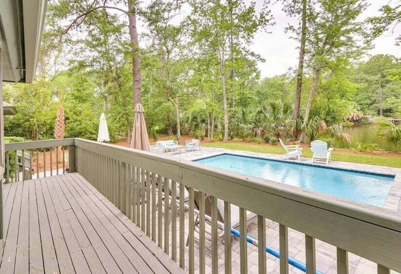 Golf, Dine & Swim: Sleek Palmetto Dunes Home!