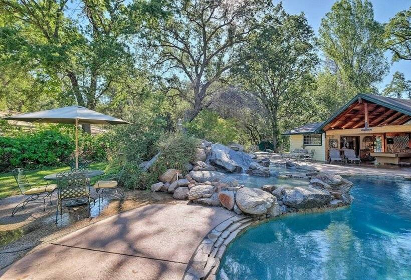 Sonora Home On 10 Resort Acres W/ Shared Pool!