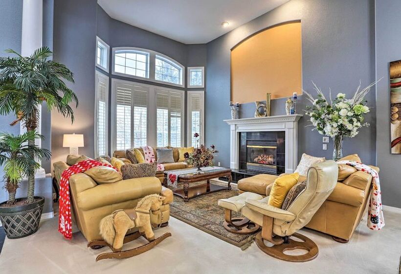 Spacious + Elegant Lone Tree Home Rental W/ Deck!