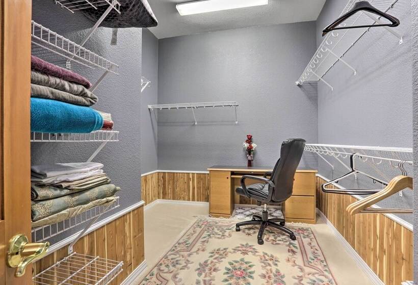 Spacious + Elegant Lone Tree Home Rental W/ Deck!