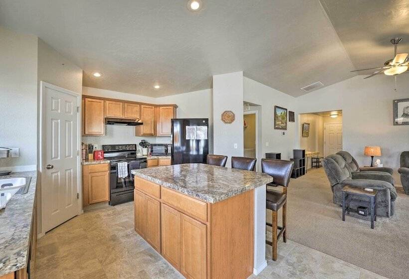 Spacious Family Home W/ Large Deck & Fire Pit!