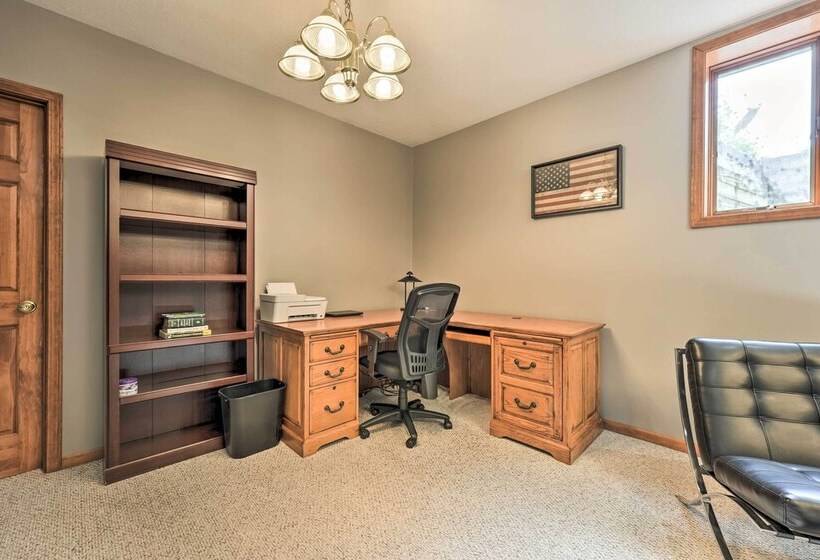 Spacious Fort Wayne Home W/ Yard + Gas Grill!