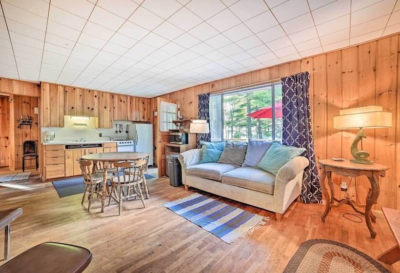 Spacious Houghton Lake Cabin W/ Gas Grill!