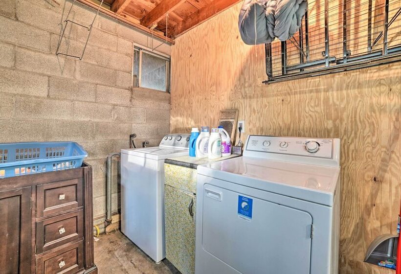 Spacious Houghton Lake Cabin W/ Gas Grill!