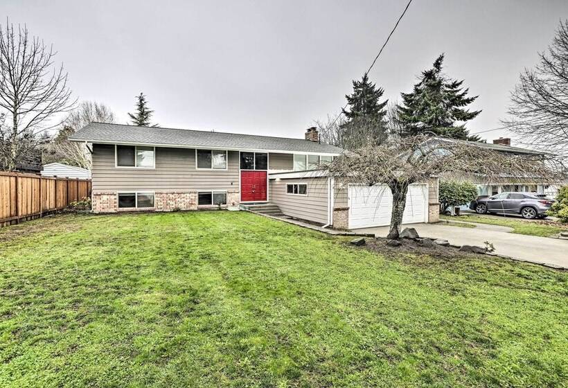 Spacious Kent Home ~ 17 Mi To Dtwn Seattle!