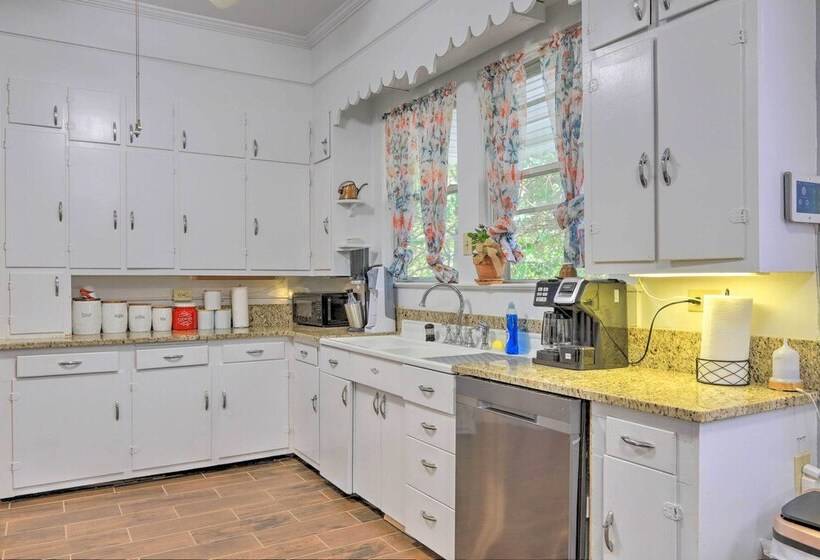 Spacious Lanett Haven W/ Sunroom + Large Deck