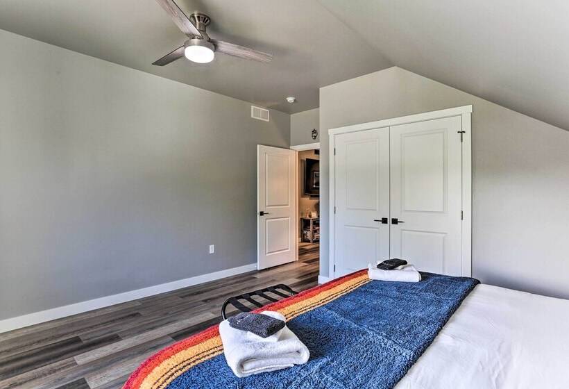 Spacious, Rustic Spearfish Home: Walk To Downtown!