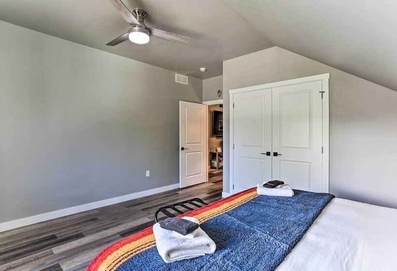 Spacious, Rustic Spearfish Home: Walk To Downtown!