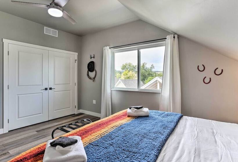 Spacious, Rustic Spearfish Home: Walk To Downtown!