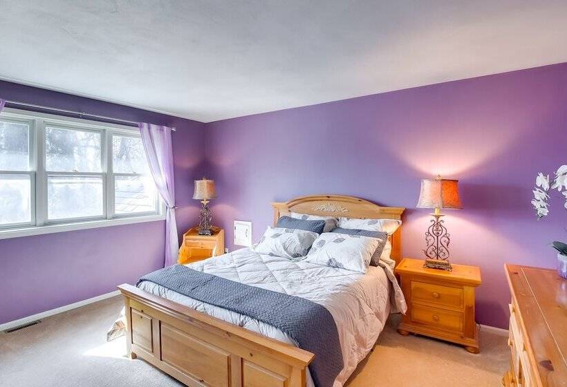 Spacious & Secluded Madison Home Near Dtwn!