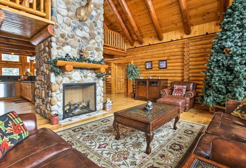 Spacious Twin Mountain Vacation Rental On 5 Acres!