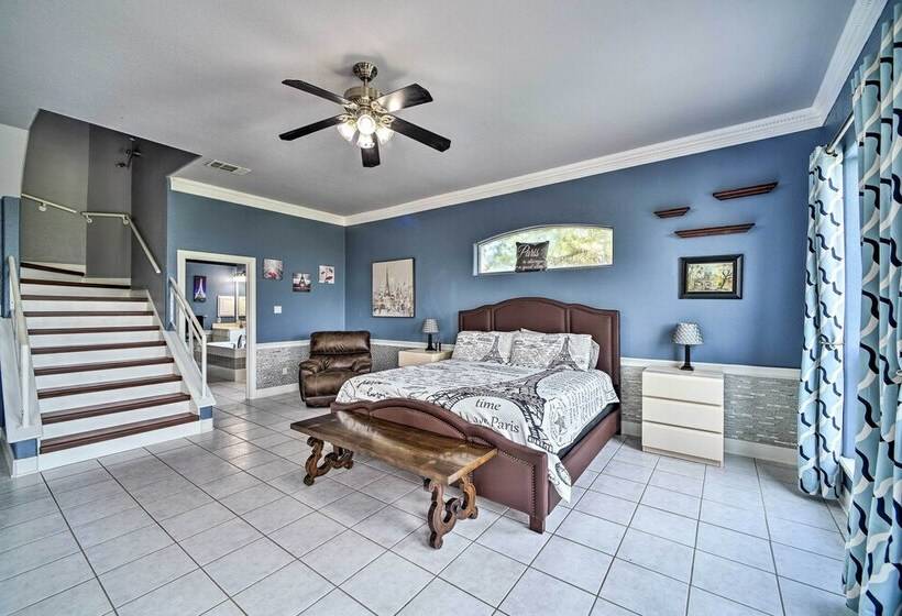 Sprawling Mico Retreat W/ Panoramic Views!