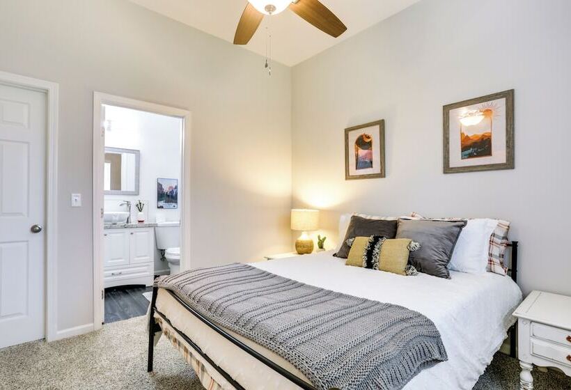 Stunning Clovis Home ~ 1 Mile To Old Town!