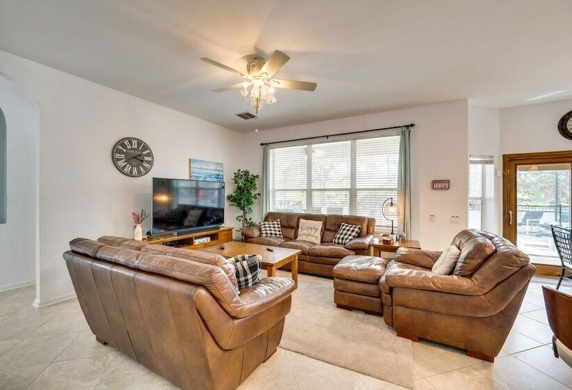 Spacious Home In Gated Resort, 2 Mi To Disney!