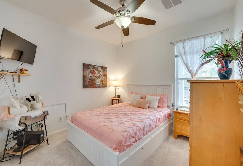 Spacious Home In Gated Resort, 2 Mi To Disney!