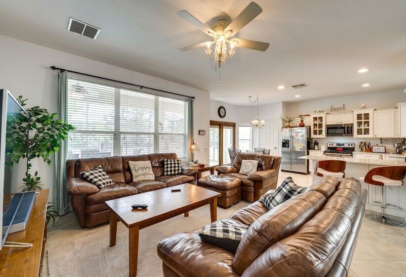 Spacious Home In Gated Resort, 2 Mi To Disney!