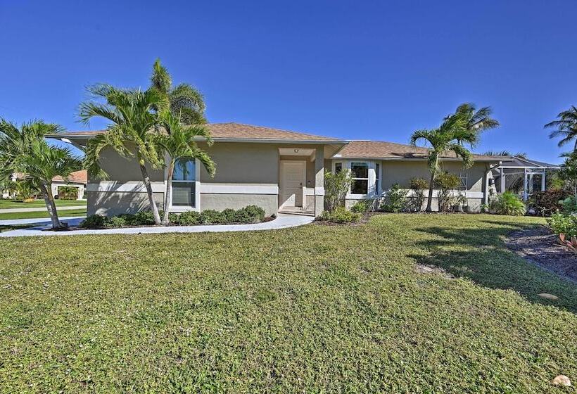 Sunny Marco Island Oasis < 2 Miles To Beach!