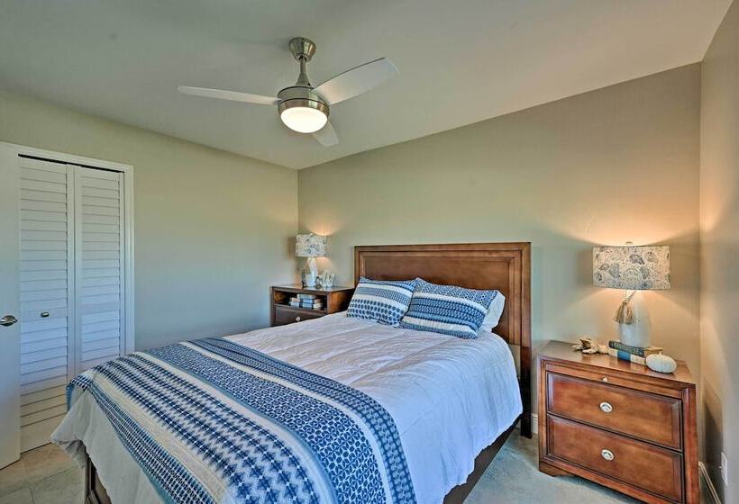 Sunny Marco Island Oasis < 2 Miles To Beach!