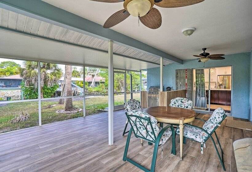 Direct Gulf Access + Lanai: Sunny Naples Home!