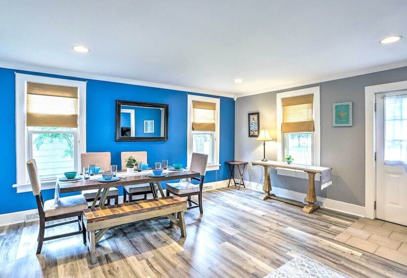 Sweetwater Hideaway Blocks To Lake Erie!