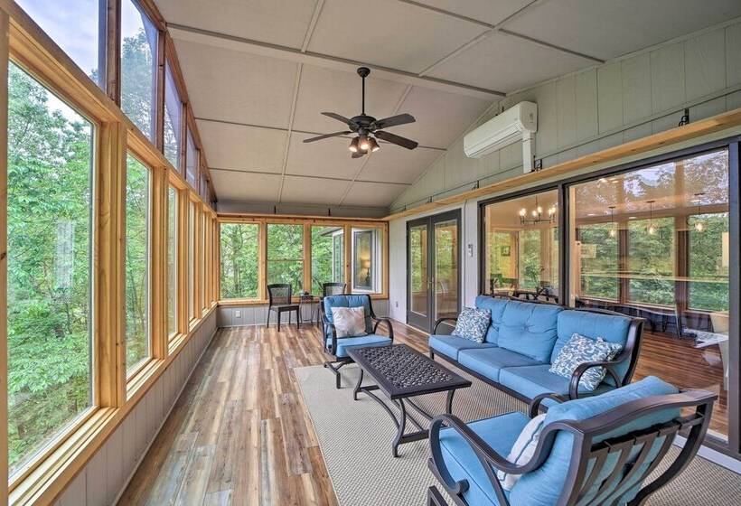 Lakefront  Bella Vista Lakeside Treehouse  W/ Dock