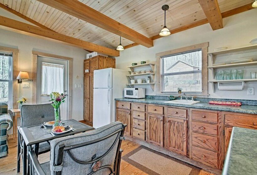 The Coop Robbinsville Cabin W/ Screened Porch!