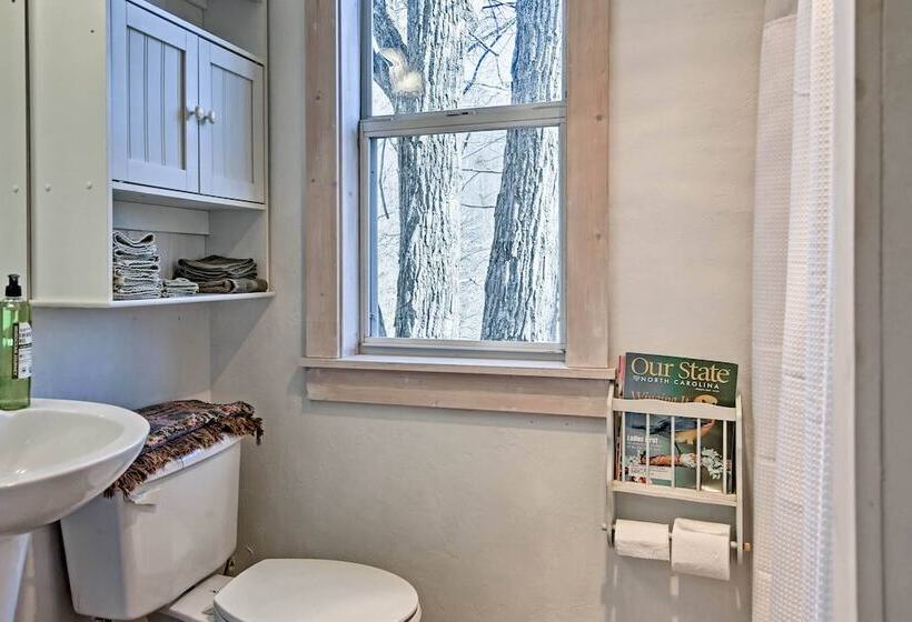 The Coop Robbinsville Cabin W/ Screened Porch!