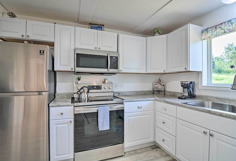 Winter Wonderland Experience In Central Lake!