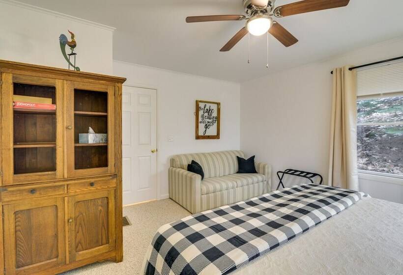 The Eagles Nest At Alpine  Cabin W/ Fireplace!