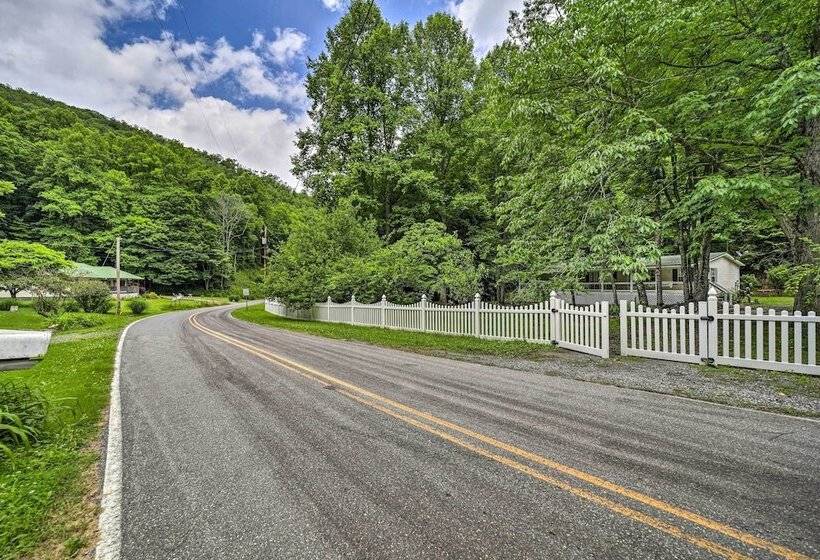 Tranquil Creekfront Bryson City Home W/ Grill!