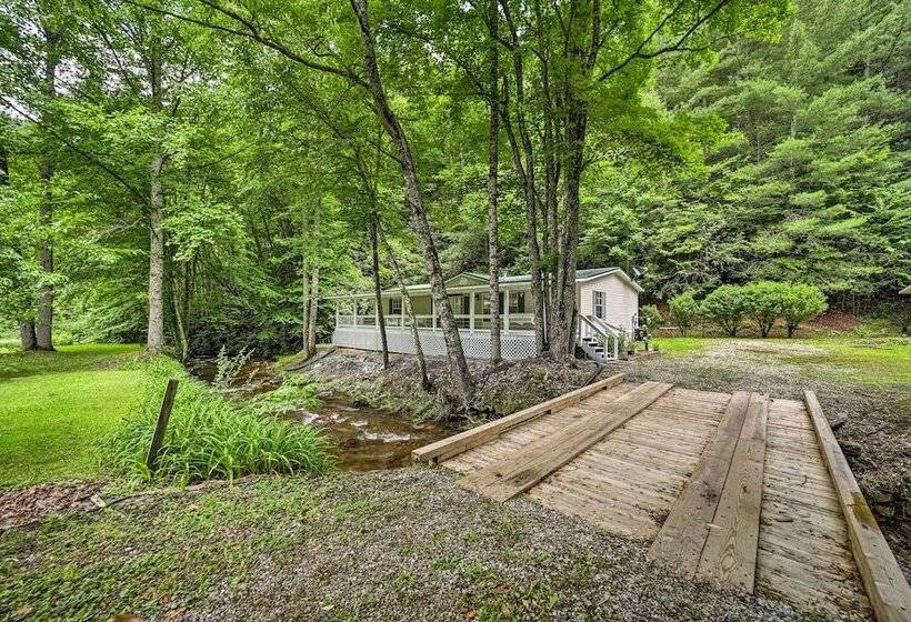 Tranquil Creekfront Bryson City Home W/ Grill!