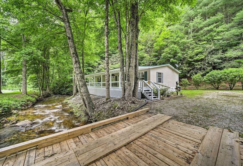 Tranquil Creekfront Bryson City Home W/ Grill!