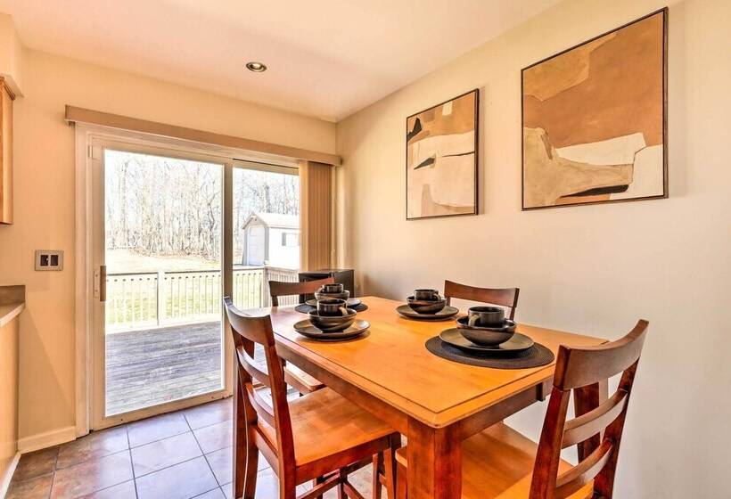 Tranquil Delmar Home ~ 7 Mi To Salisbury!