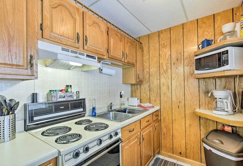 Tranquil Marenisco Cabin On Lake Gogebic!