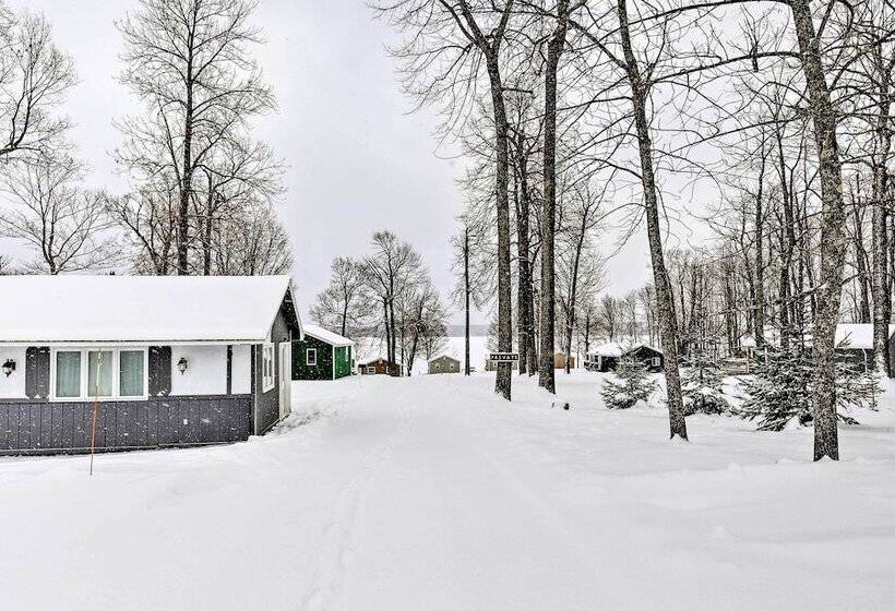 Tranquil Marenisco Cabin On Lake Gogebic!